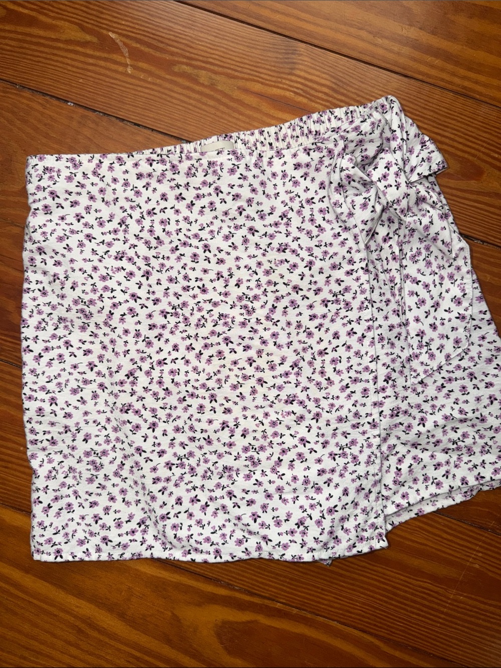 LOFT White Mini Skort with Purple Floral Tie